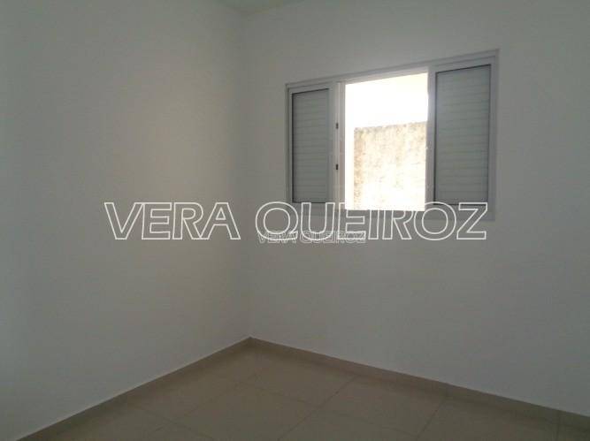 Casa para alugar com 3 quartos, 120m² - Foto 9