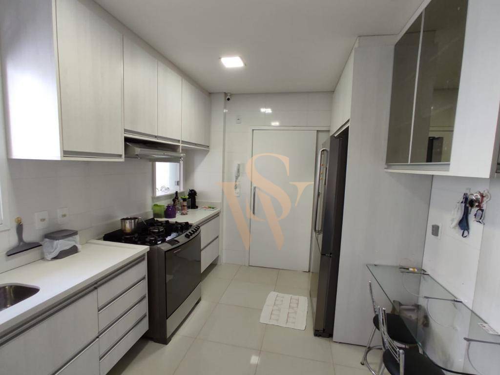 Apartamento à venda com 4 quartos, 169m² - Foto 9