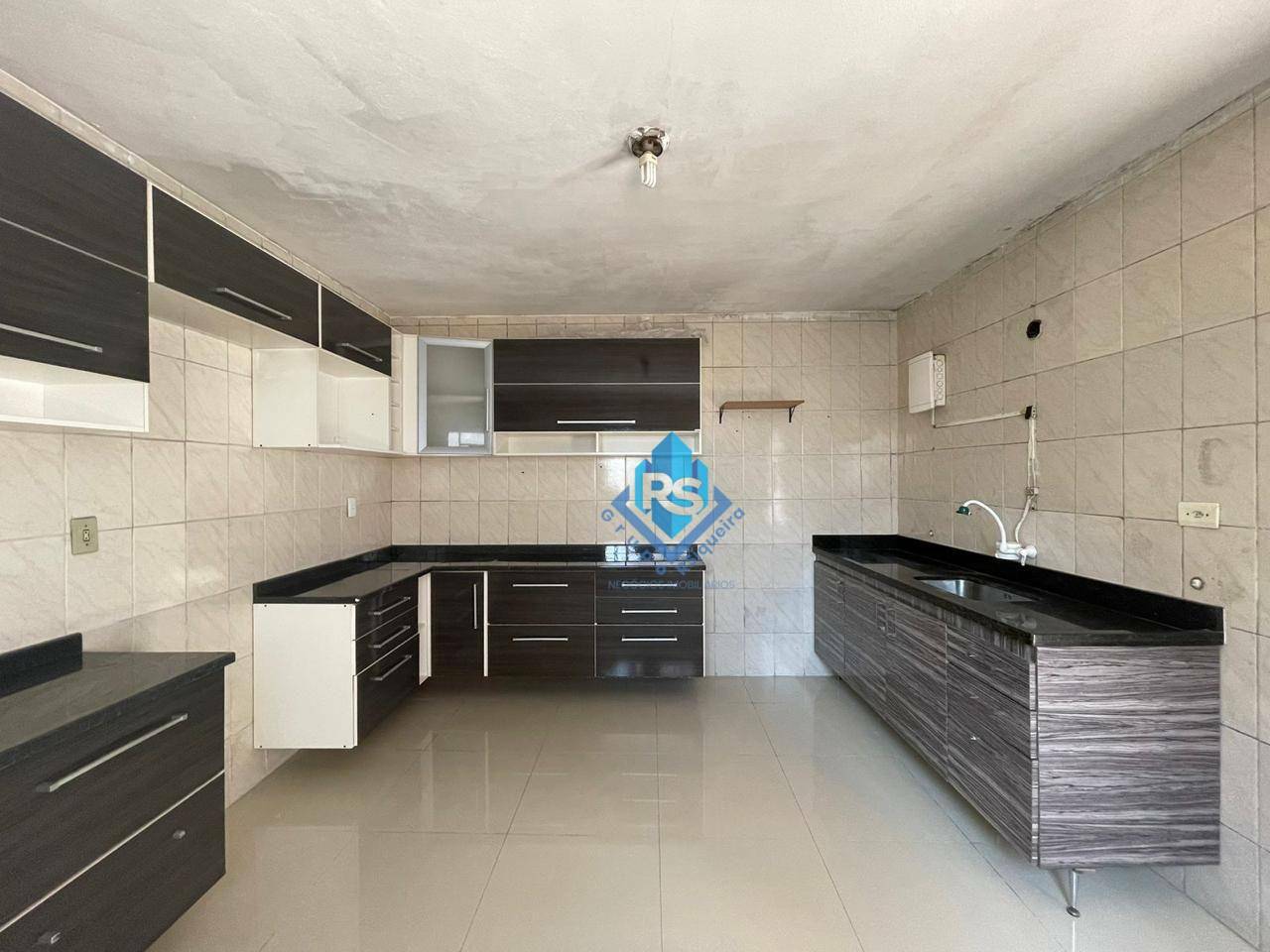 Sobrado à venda com 6 quartos, 384m² - Foto 51