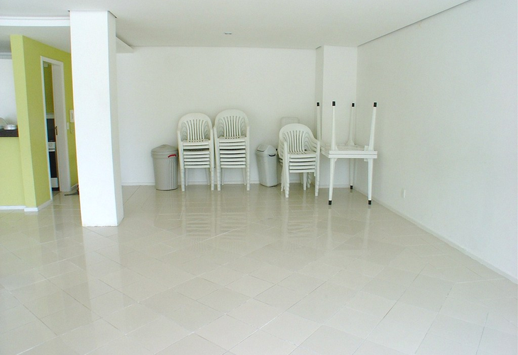 Apartamento à venda com 3 quartos, 87m² - Foto 3