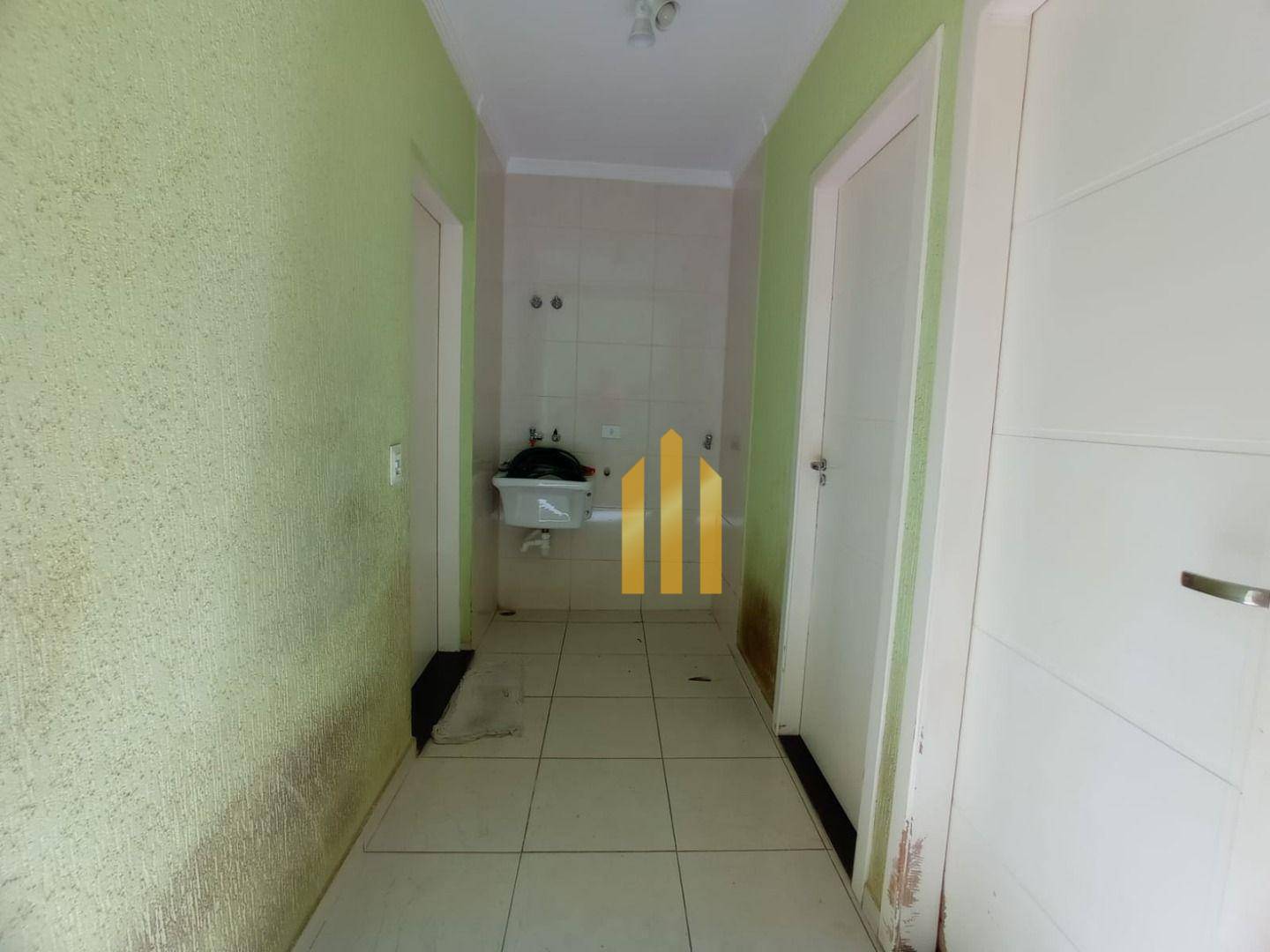 Sobrado à venda com 3 quartos, 190m² - Foto 14