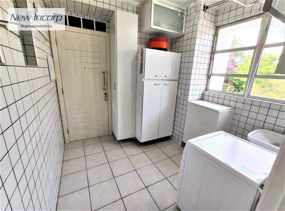 Apartamento à venda com 3 quartos, 132m² - Foto 4