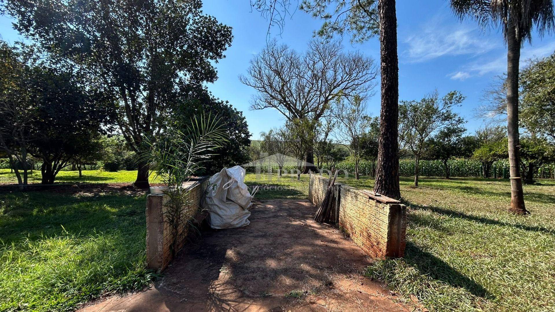 Sítio à venda com 6 quartos, 1100m² - Foto 62