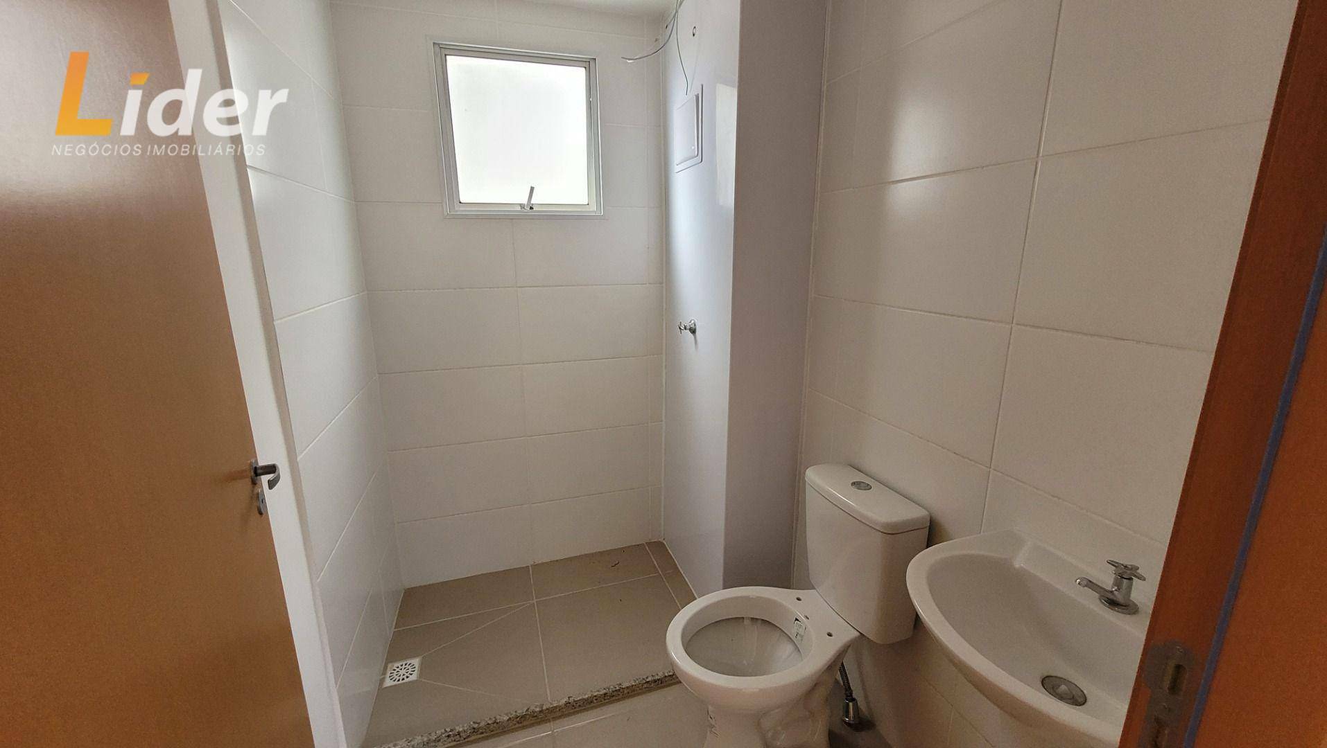 Apartamento para alugar com 2 quartos, 65m² - Foto 7