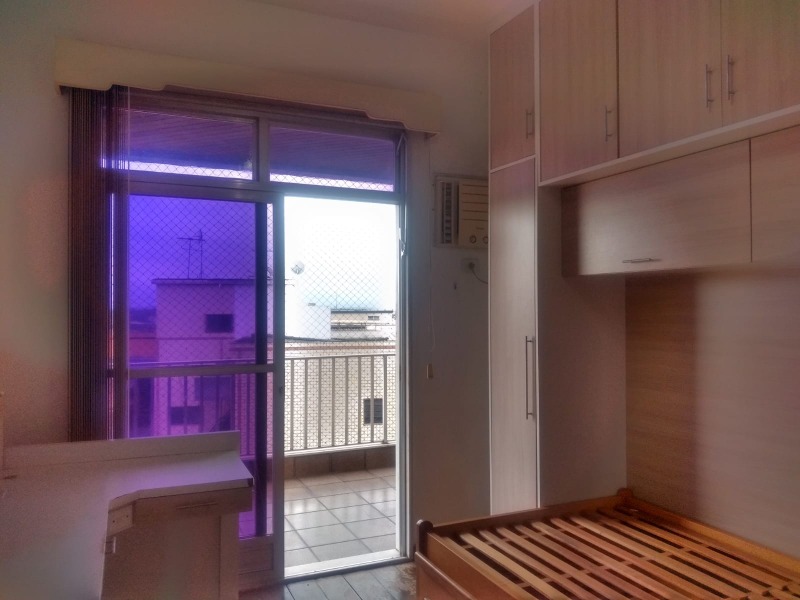 Apartamento à venda com 3 quartos, 218m² - Foto 6