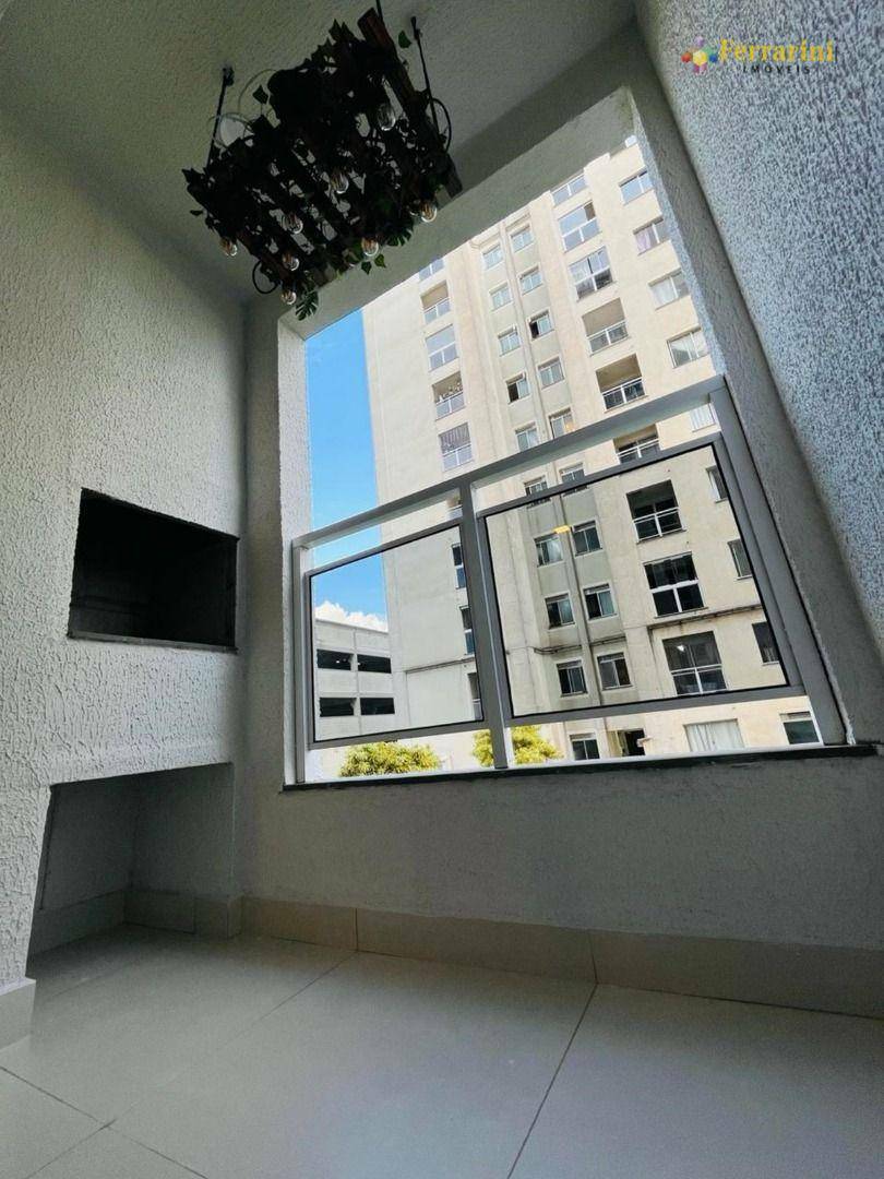 Apartamento à venda com 2 quartos, 83m² - Foto 3