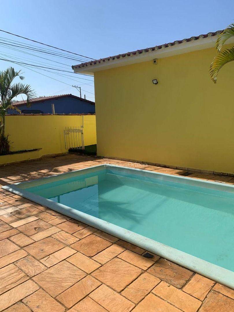 Casa para alugar com 3 quartos, 172m² - Foto 19