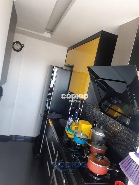 Apartamento à venda com 2 quartos, 59m² - Foto 12