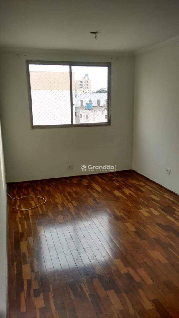 Apartamento à venda com 2 quartos, 61m² - Foto 18