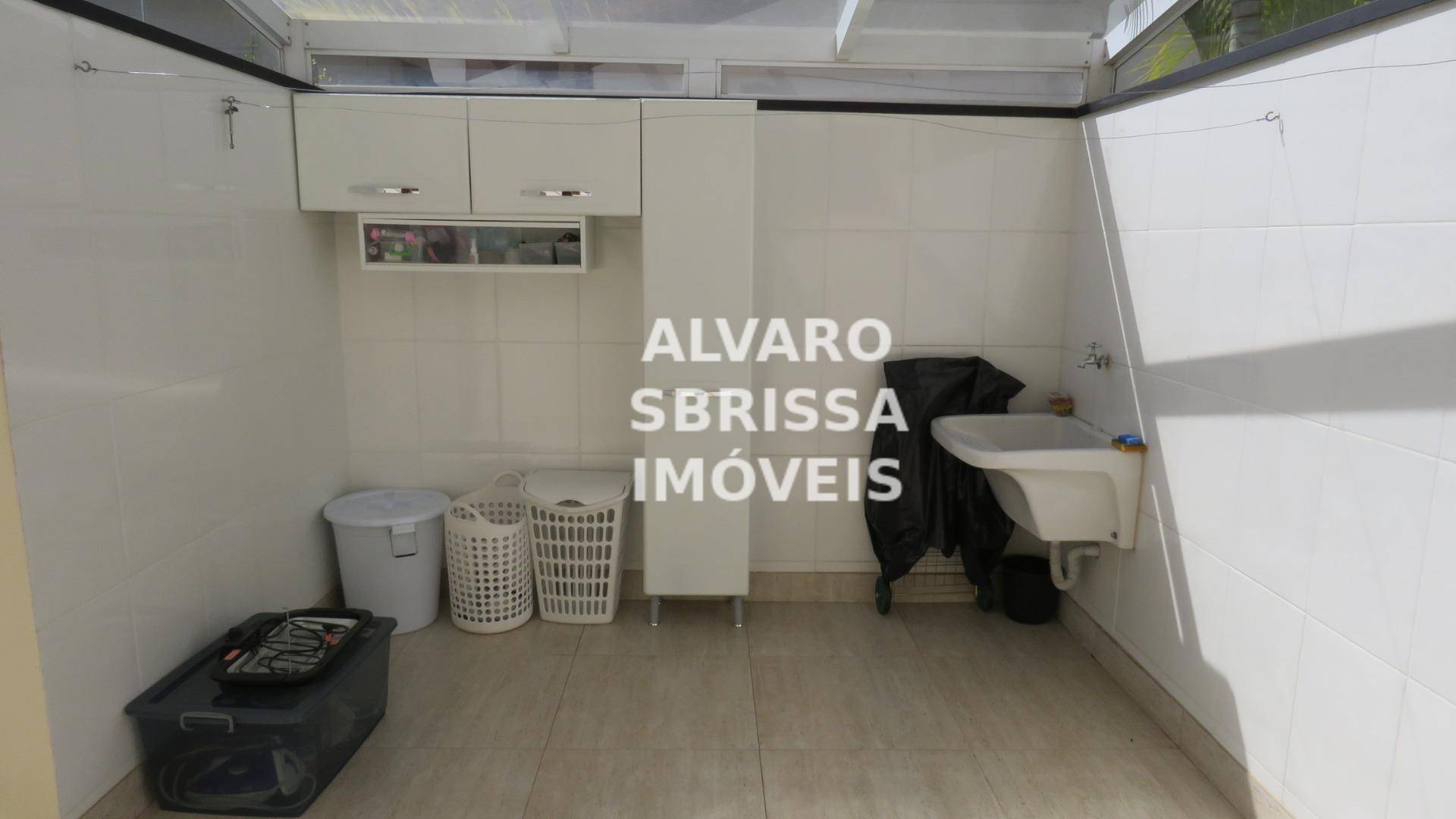 Casa de Condomínio à venda com 3 quartos, 350m² - Foto 25