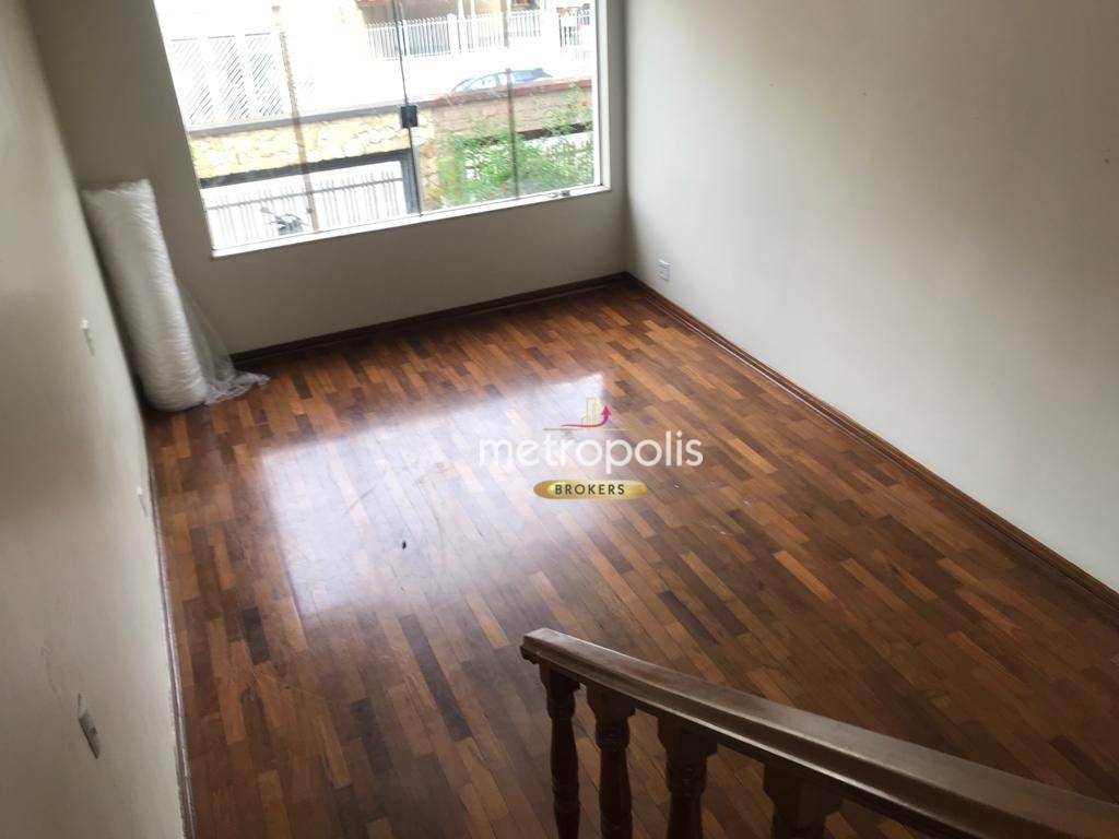 Sobrado à venda com 3 quartos, 167m² - Foto 1