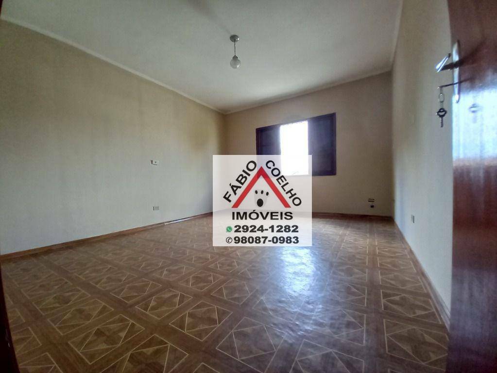 Sobrado à venda com 2 quartos, 185m² - Foto 14