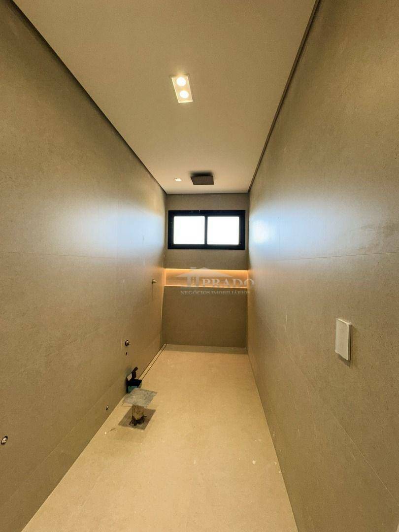 Casa à venda com 4 quartos, 347m² - Foto 27