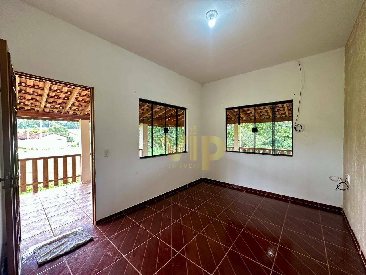 Chácara à venda com 3 quartos, 100m² - Foto 13