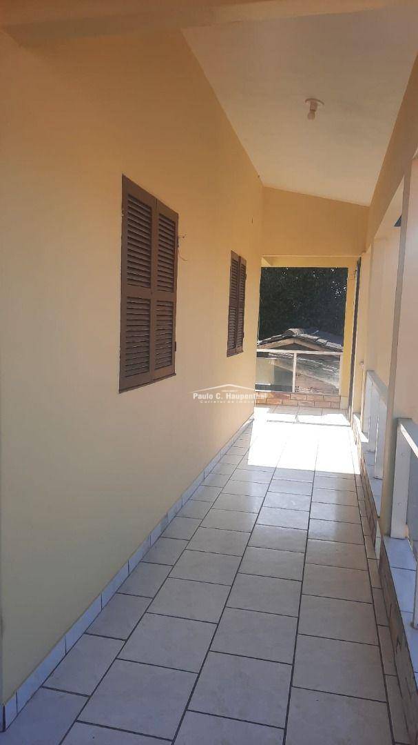 Casa à venda com 3 quartos, 200m² - Foto 4