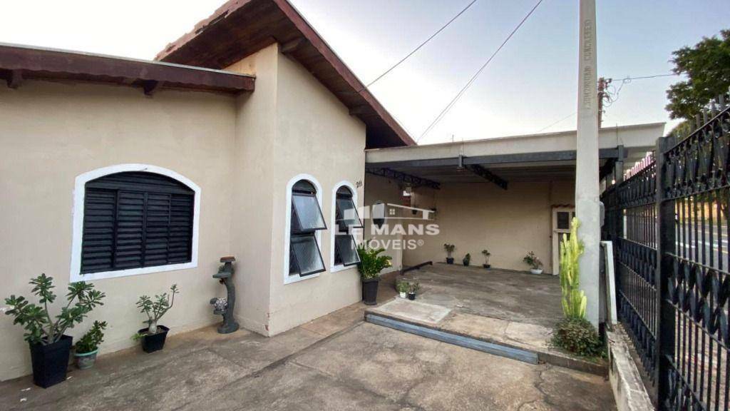 Casa, 3 quartos, 110 m² - Foto 1