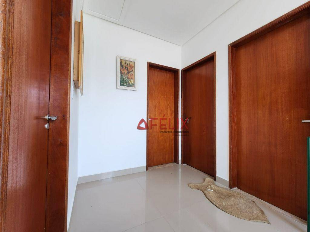 Sobrado à venda com 3 quartos, 215m² - Foto 27