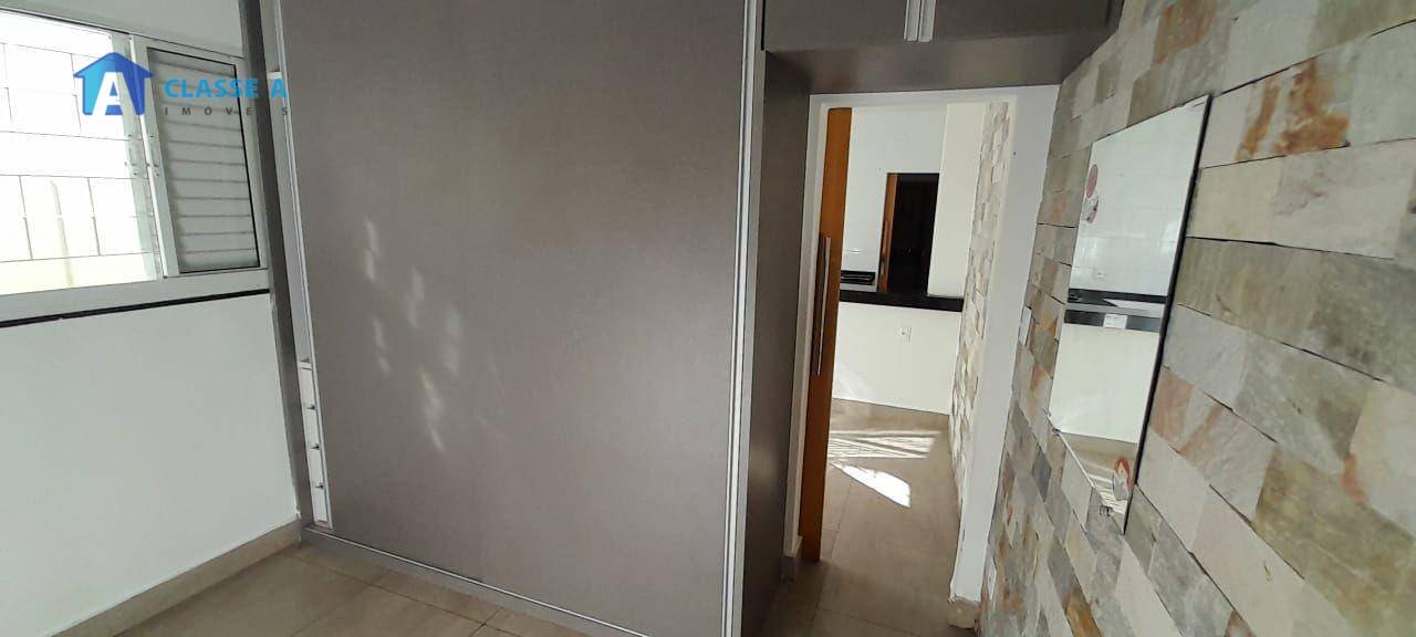 Casa à venda com 3 quartos, 256m² - Foto 28