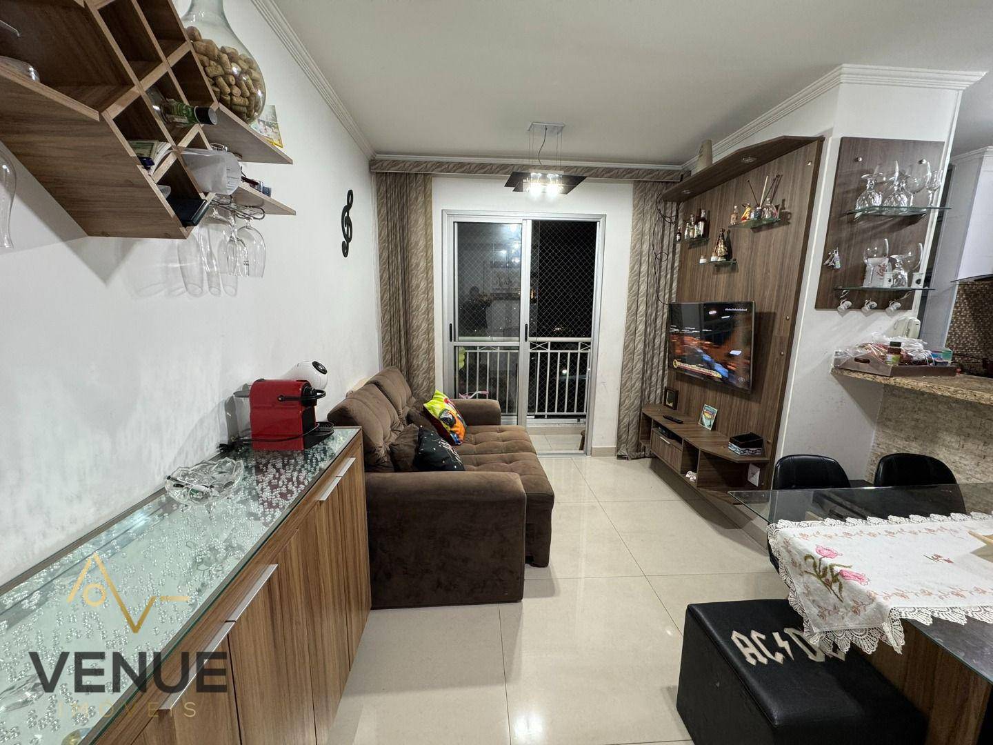 Apartamento à venda com 2 quartos, 52m² - Foto 1