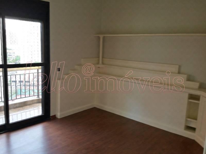 Apartamento para alugar com 4 quartos, 250m² - Foto 7