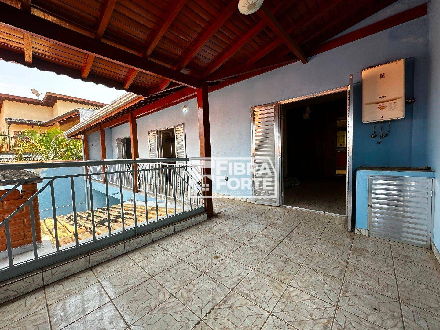 Casa à venda com 4 quartos, 230m² - Foto 15