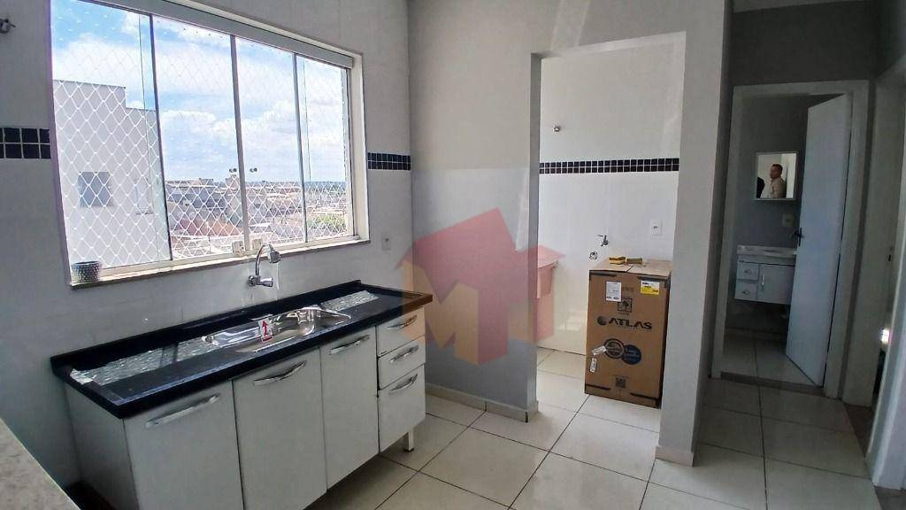Apartamento à venda com 2 quartos, 58m² - Foto 19