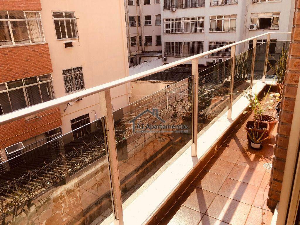 Apartamento à venda e aluguel com 3 quartos, 115m² - Foto 9