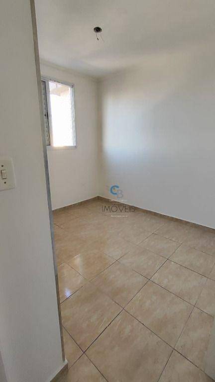 Apartamento à venda com 2 quartos, 52m² - Foto 13