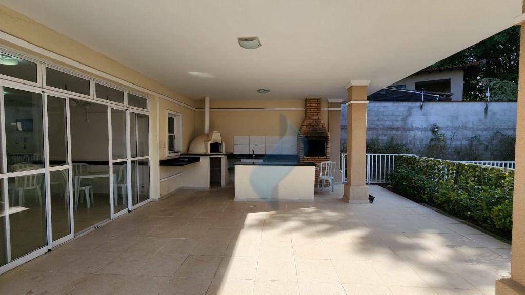 Apartamento para alugar com 2 quartos, 50m² - Foto 12