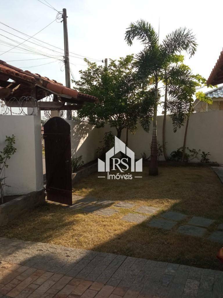 Casa à venda com 3 quartos, 100m² - Foto 5