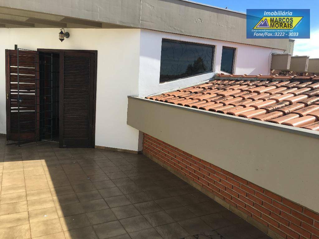 Casa à venda com 3 quartos, 328m² - Foto 72