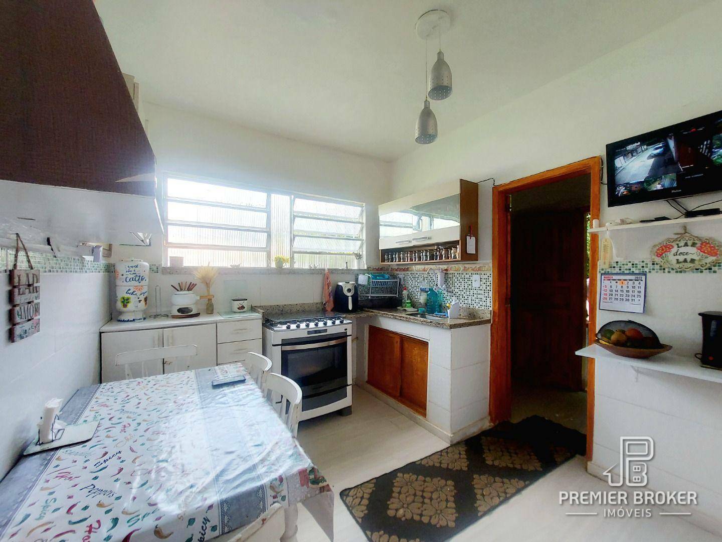 Casa à venda com 3 quartos, 98m² - Foto 20