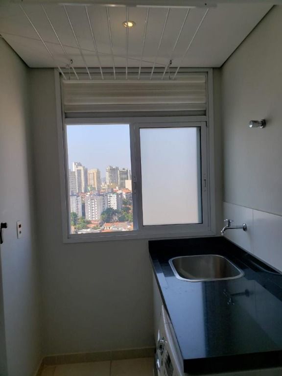 Apartamento à venda com 2 quartos, 70m² - Foto 10