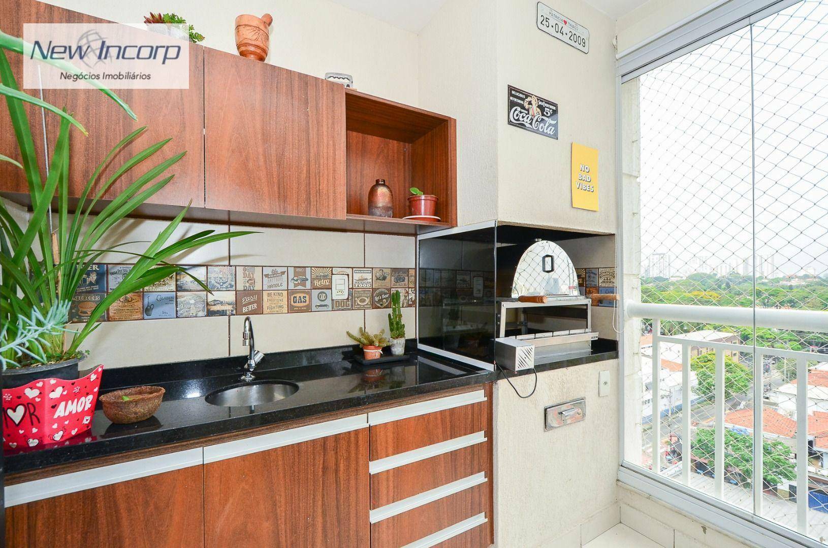 Apartamento à venda com 3 quartos, 143m² - Foto 2