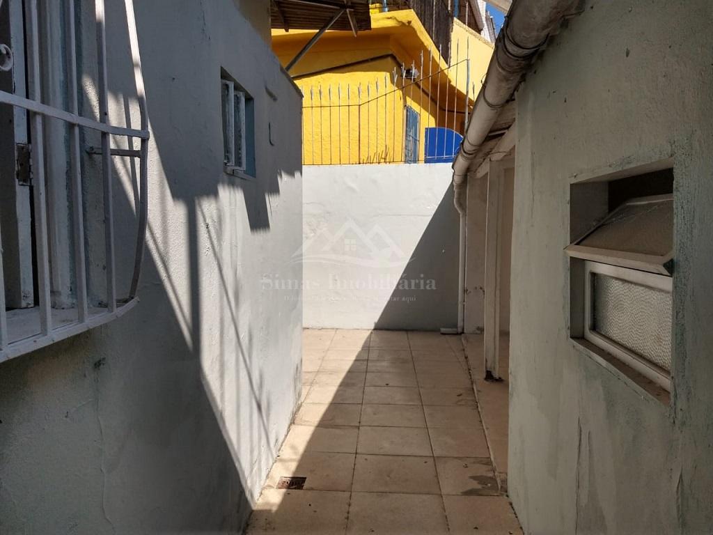 Casa para alugar com 4 quartos, 150m² - Foto 19