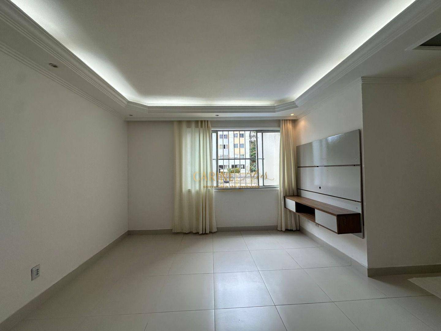 Apartamento para alugar com 3 quartos, 66m² - Foto 7