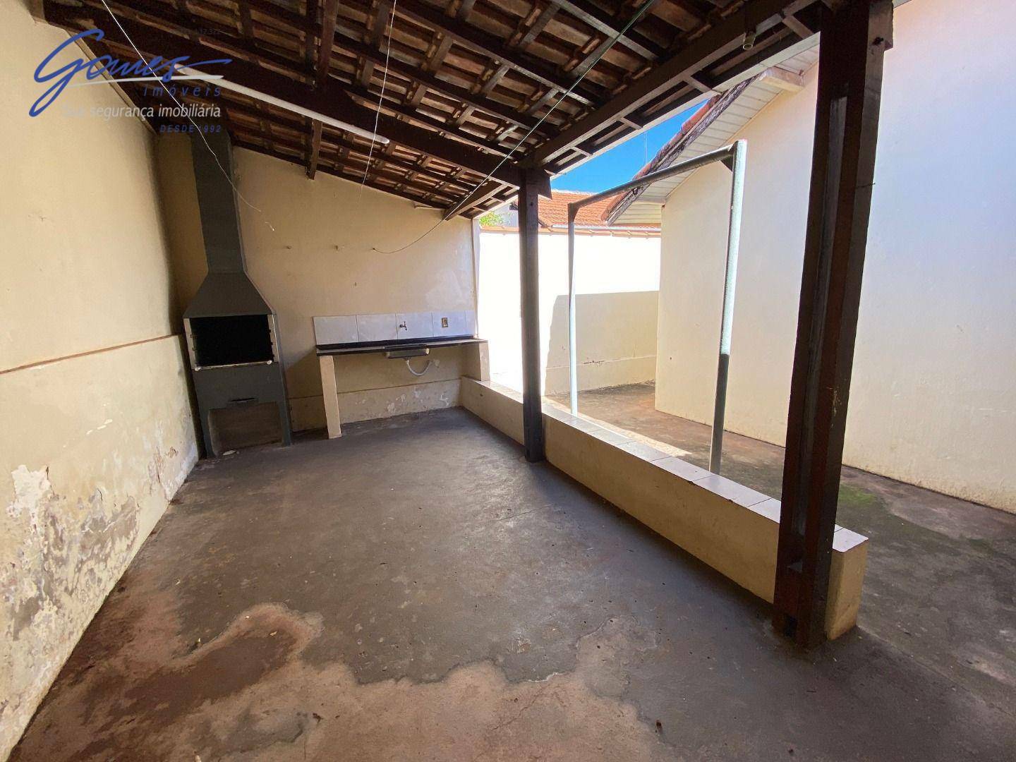 Casa à venda com 3 quartos, 200M2 - Foto 4