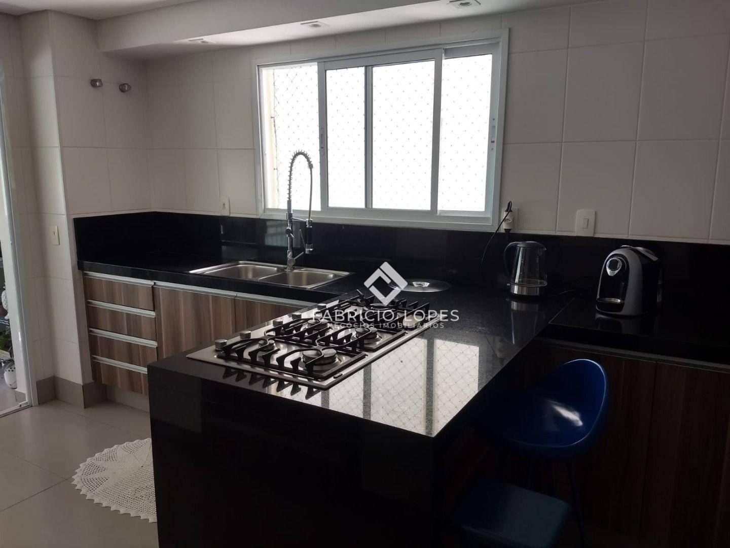 Apartamento à venda com 3 quartos, 167m² - Foto 10