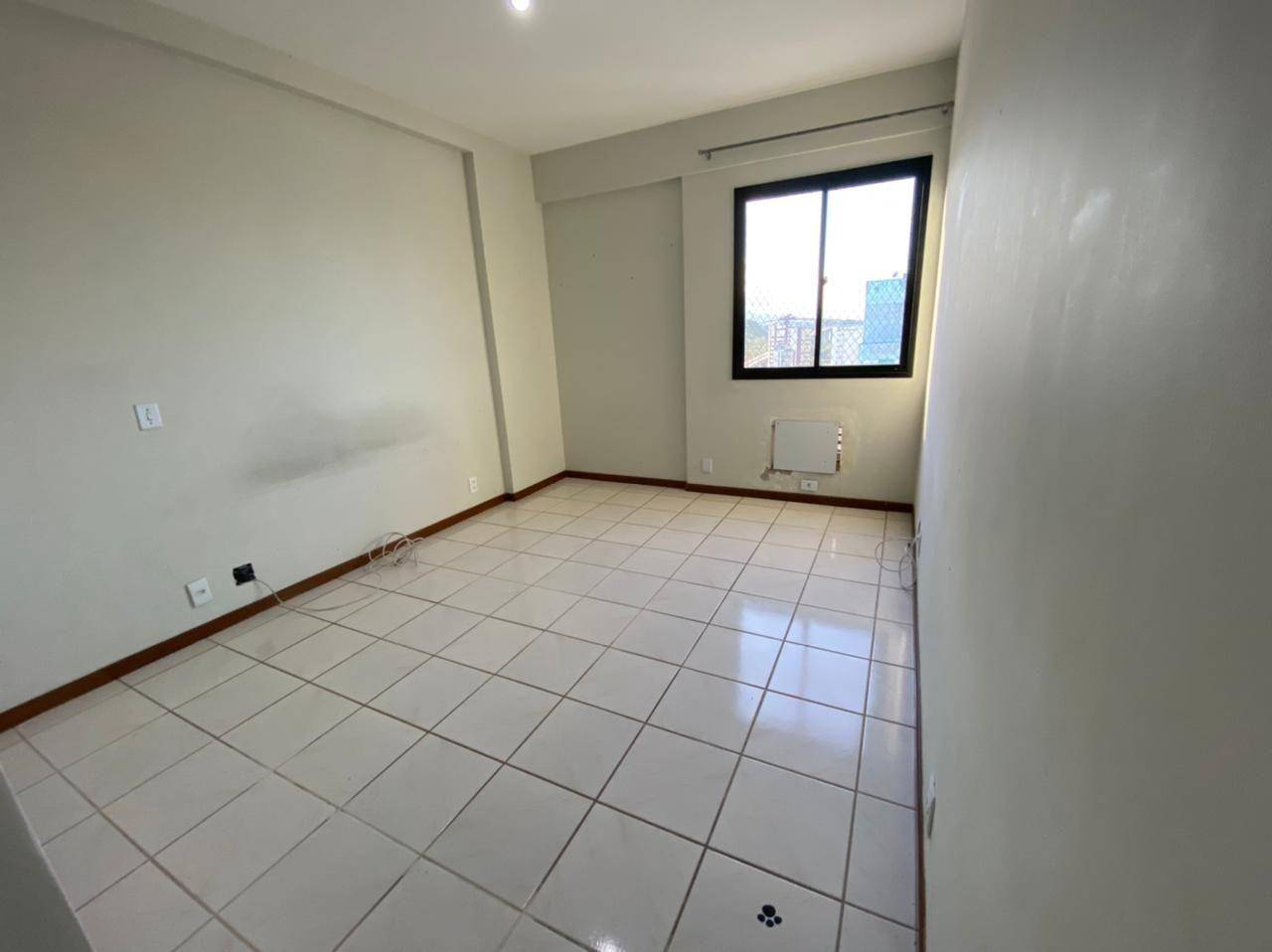 Apartamento à venda com 3 quartos, 117m² - Foto 13