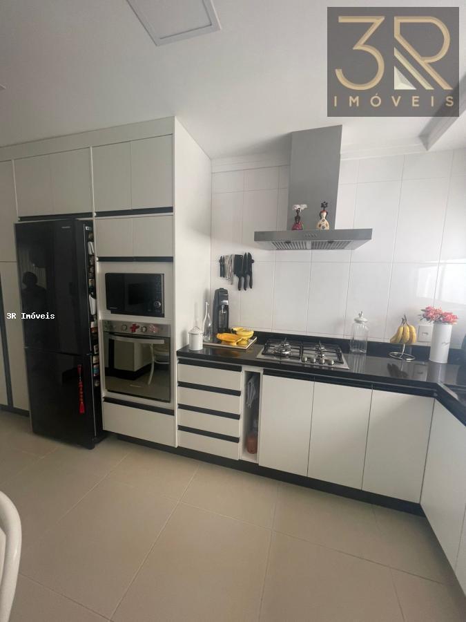 Apartamento à venda com 3 quartos, 156m² - Foto 37