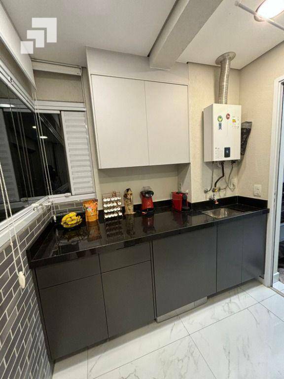 Apartamento à venda com 2 quartos, 58m² - Foto 7