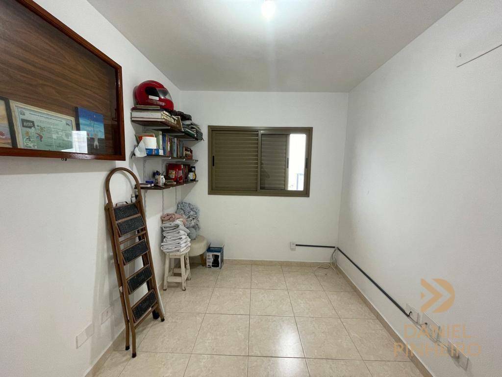 Apartamento à venda com 2 quartos, 60m² - Foto 16