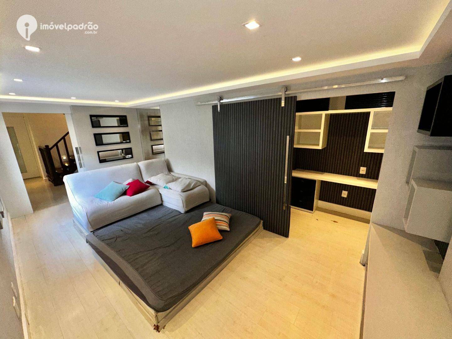 Casa de Condomínio à venda com 3 quartos, 300m² - Foto 23