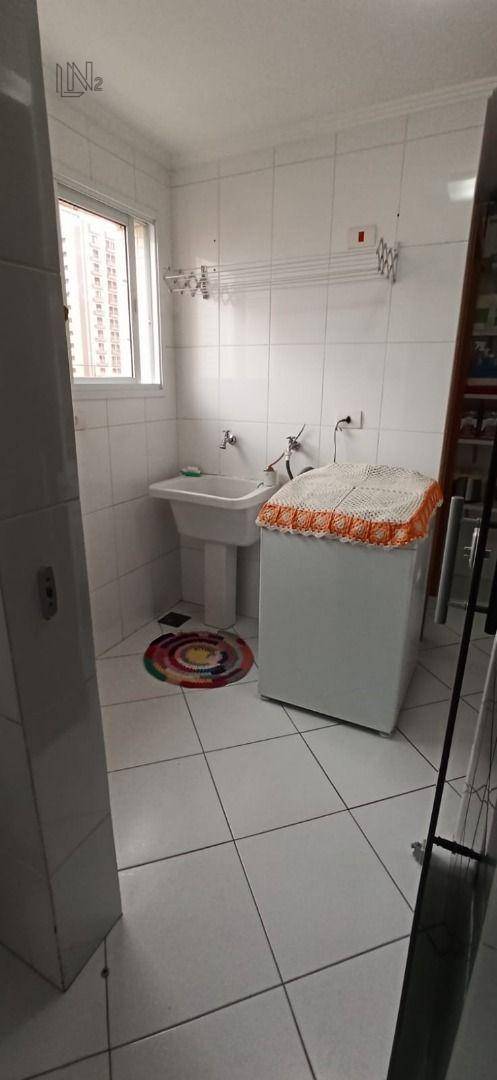 Apartamento à venda com 3 quartos, 140m² - Foto 47