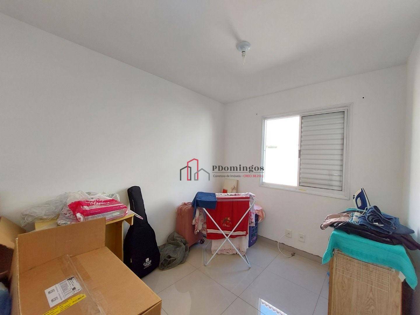 Apartamento para alugar com 2 quartos, 45m² - Foto 14