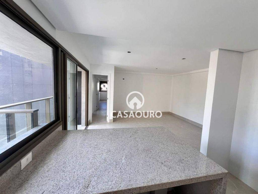 Apartamento à venda com 3 quartos, 86m² - Foto 4