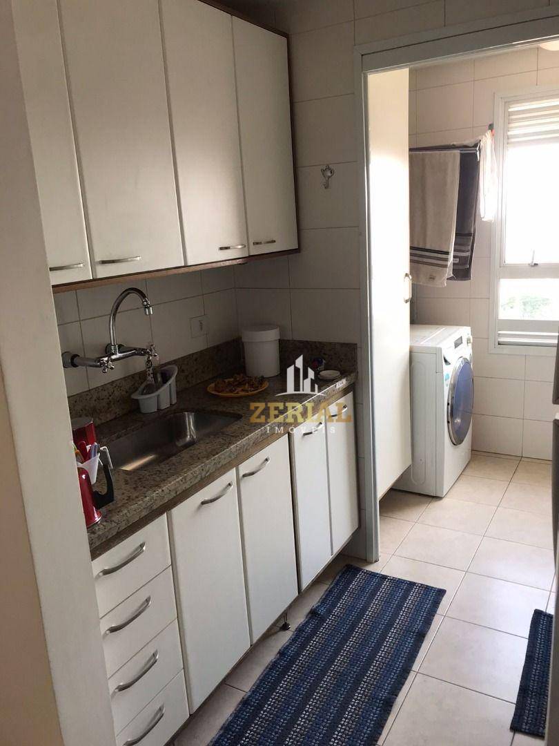 Apartamento à venda com 2 quartos, 67m² - Foto 5