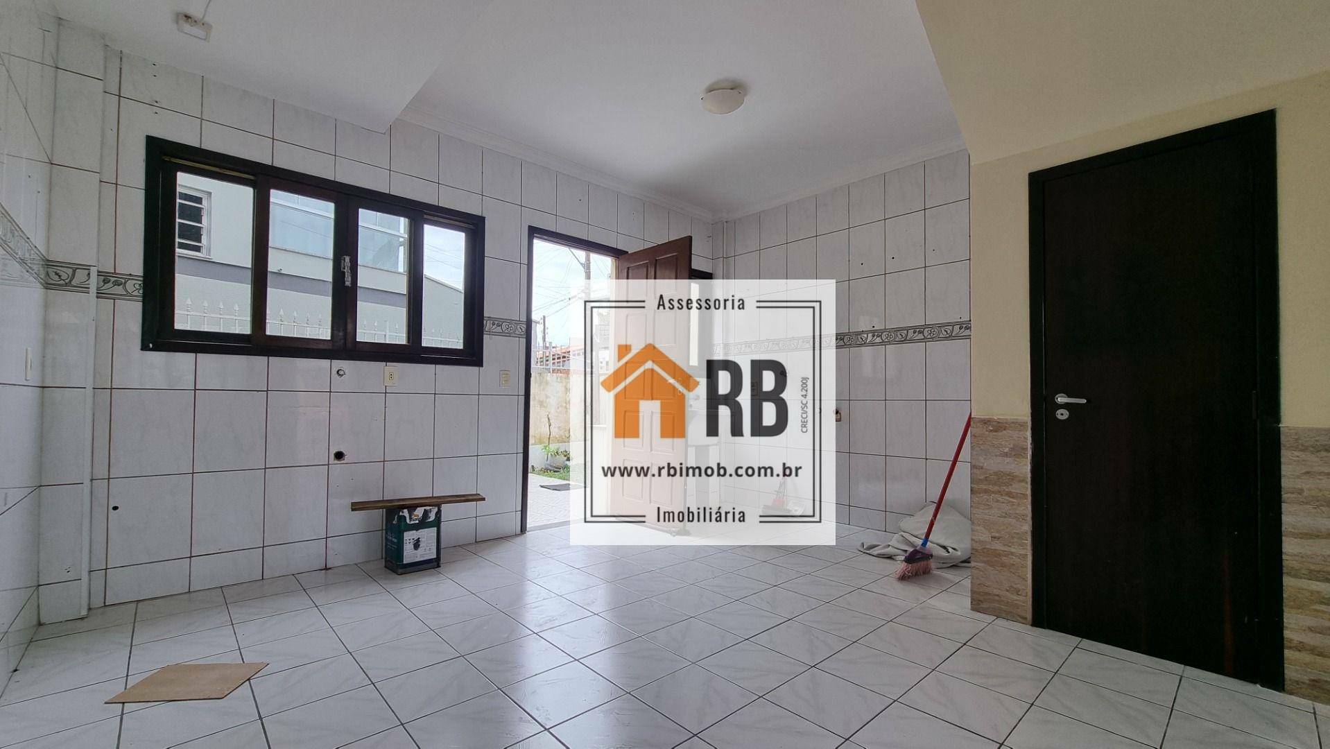 Sobrado para alugar com 2 quartos, 75m² - Foto 3
