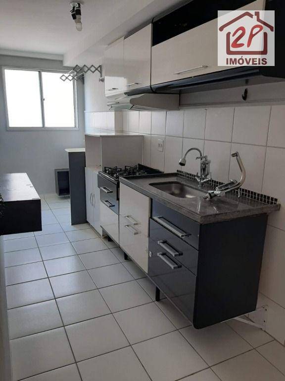 Apartamento à venda com 3 quartos, 66m² - Foto 4