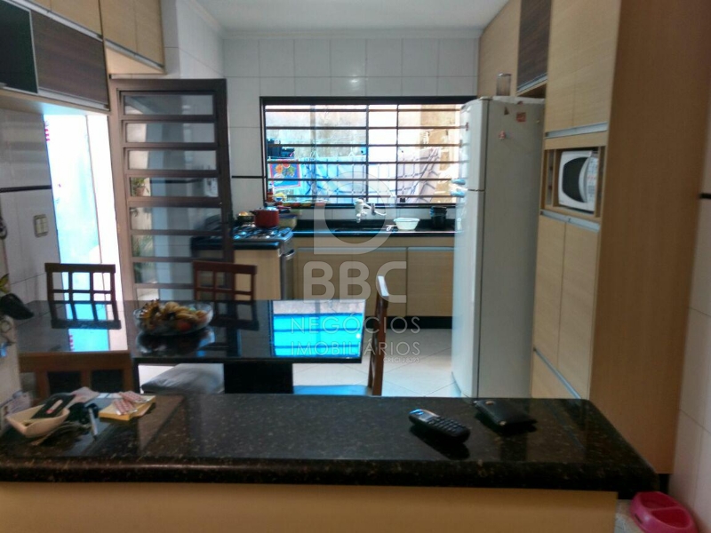 Sobrado à venda com 2 quartos, 137m² - Foto 6